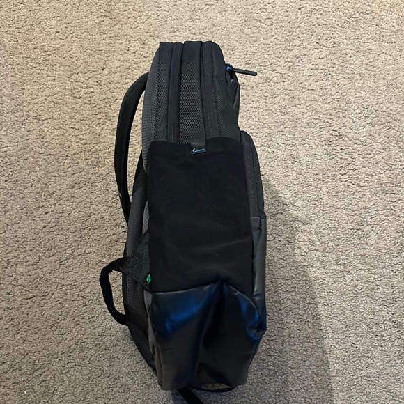 Dell Men’s Black & Blue Backpack Laptop Travel Work School Bag One Size - Picture 8 of 10